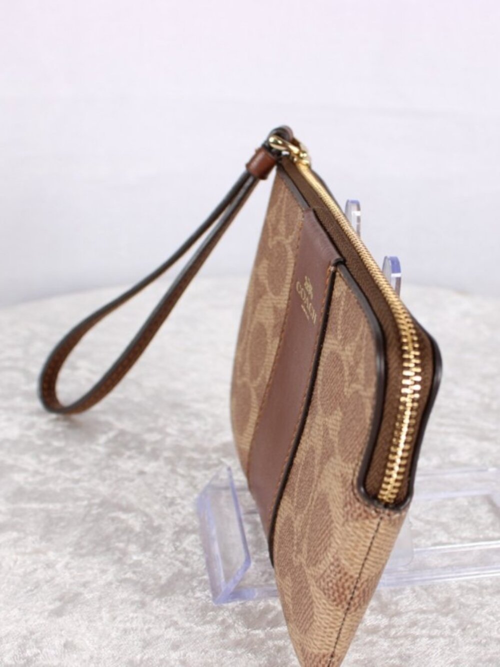 Coach Signature Canvas Zip Wristlet Wallet Tan Brown Leather Trim Gold Hardware - Picture 4 of 7